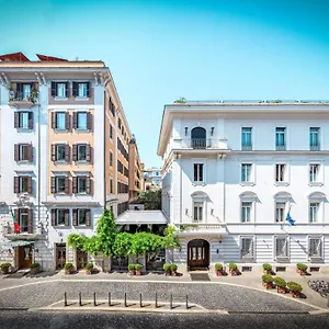 Locarno 5*, Rom Italien